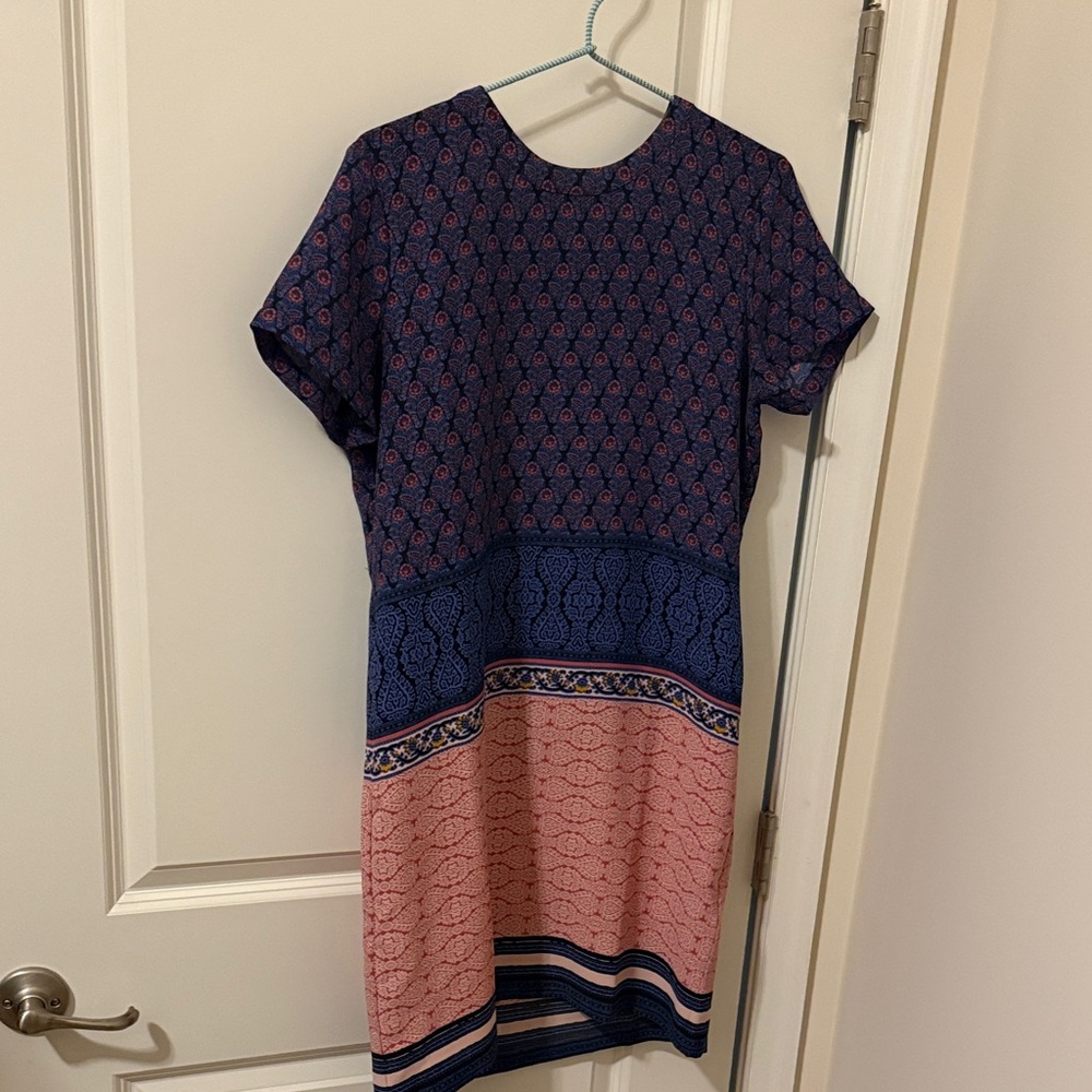 Adrienne Vittadini Shift Dress